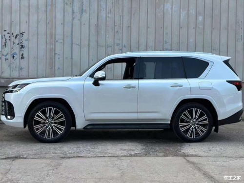 雷克萨斯LX加版 全部在售 2024款 2023款 2022款 2021款 2020款 2019款2024新款雷克萨斯LX加版热销中 店内让利达10万元