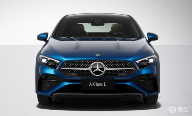奔驰扛不住了! 新车降到13万多, 品质不输丰田大众, 关键还带“T”