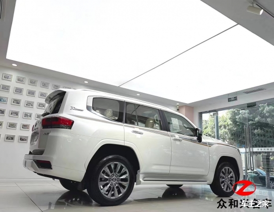 兰德酷路泽中东版 全部在售 2024款 2023款 2022款 2021款 2020款 2019款全新酷路泽lc4.0 高配行情价