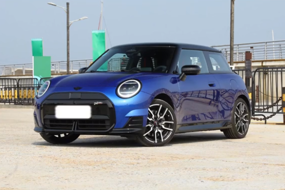 极氪X、SMART精灵、MINI纯电 怎么选?