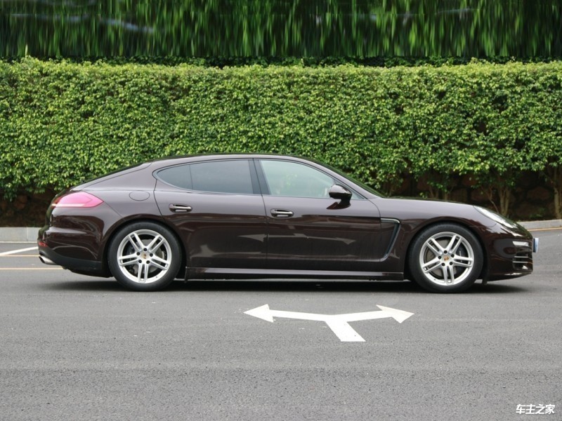 Panamera墨版 全部在售 2020款成都Panamera墨版降价10.00万 最低仅售149.80万