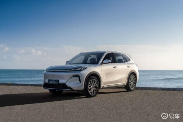 宋PLUS DM-i vs 银河星舰7：谁更胜一筹