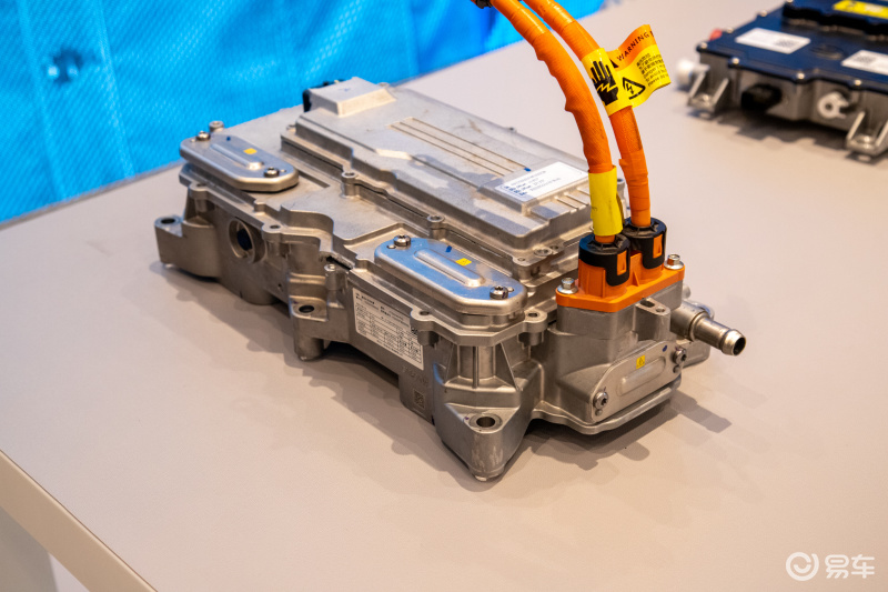 性能稳定/品质可靠 高端插混MPV就选传祺E9