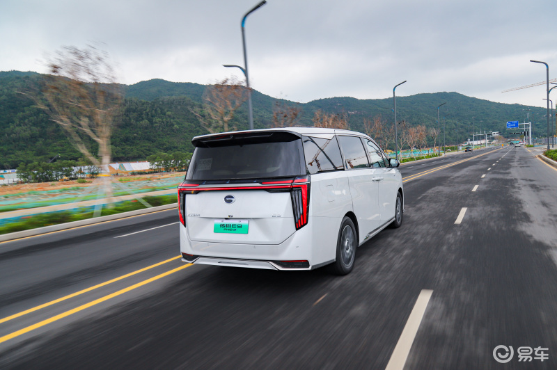 性能稳定/品质可靠 高端插混MPV就选传祺E9