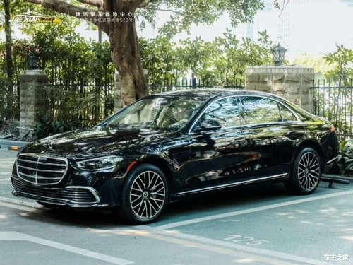 奔驰S级加版 全部在售 2024款 2023款 2022款 2021款 2020款 2019款成都奔驰S级加版平价销售151万起 直降6万