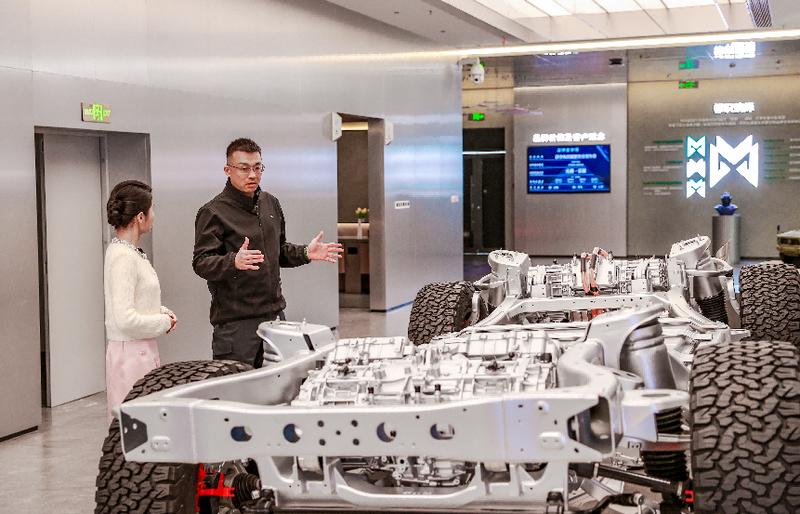 从中国车谷走向世界 猛士917引领东方豪华电动越野新高度