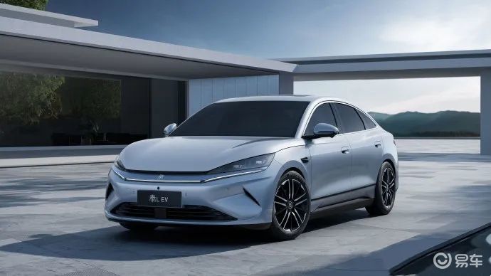 比亚迪秦L EV官图,轴距超2米8,标配天神之眼C