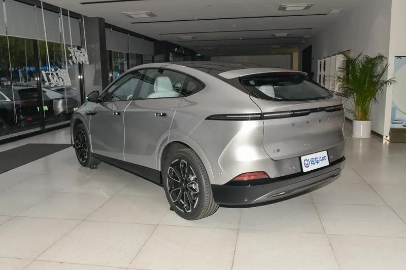 2025款小鹏G6上市7分钟大定突破5000台 售17.68万元起