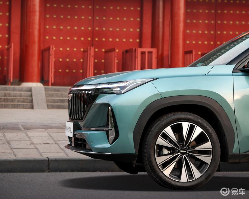 吉利第四代博越L正式亮相 搭载智能AI技术体系