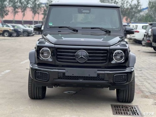 奔驰G级欧版 全部在售 2025款 2024款 2023款 2022款 2021款 2020款奔驰G级欧版部分车型优惠8万 仅198万可入手