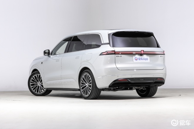 价格有明显优势 尺寸也不小 深蓝S09竞争力分析