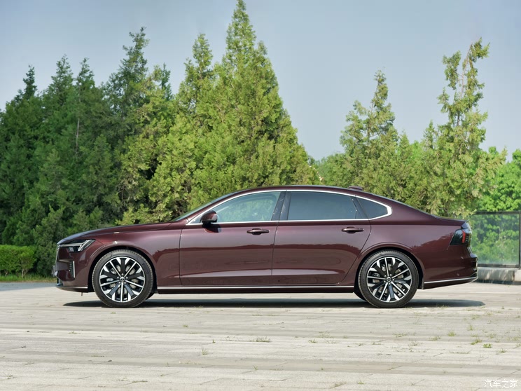 现款售40.69万起 新款沃尔沃S90将于5月29日上市 外观内饰均升级