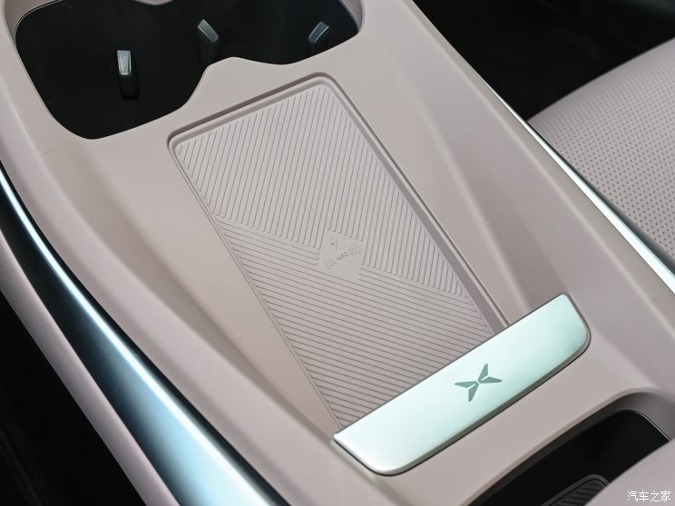 售11.98万起/搭毫米波雷达 小鹏MONA M03新车型正式上市