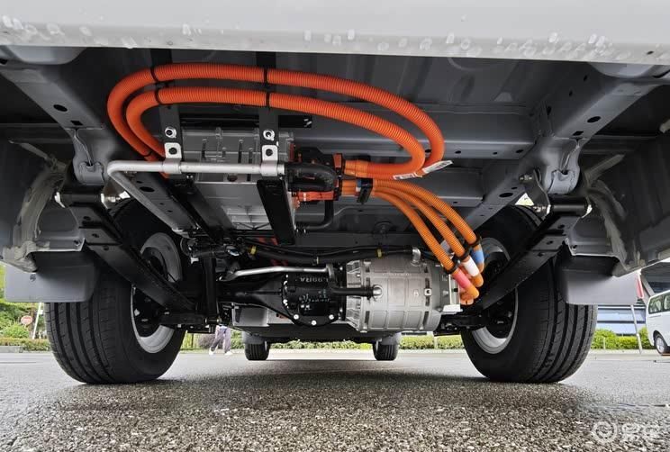 东风风行发布2025款菱智新能源车型