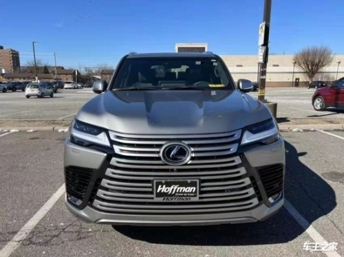 雷克萨斯LX美规版 全部在售 2024款 2023款 2022款 2021款平行进口雷克萨斯LX目前售价145万起 欢迎上门试驾