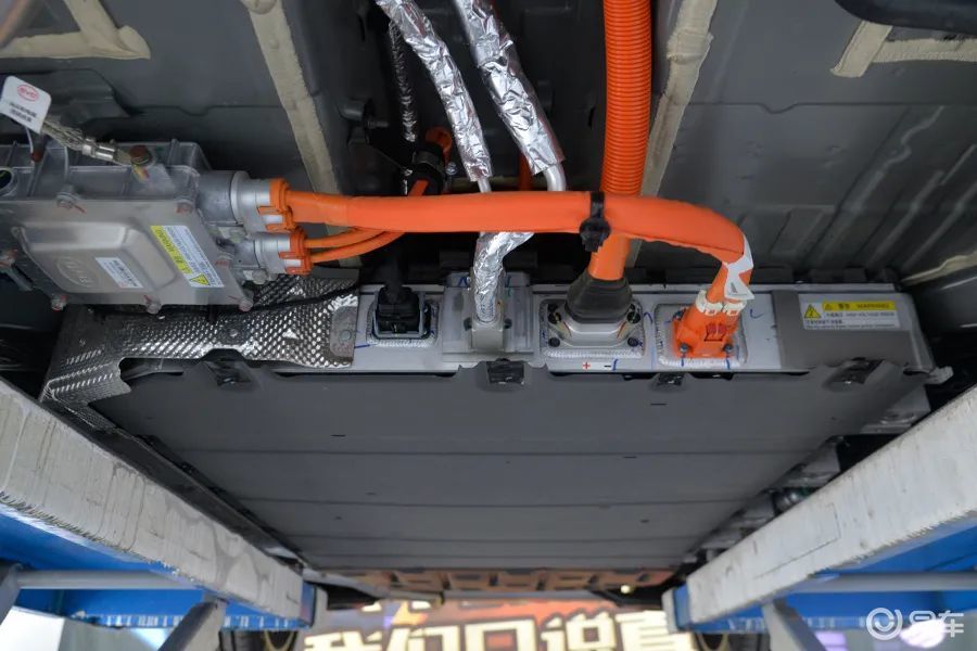 比亚迪汉DM-i:谁说是“筷子”,人家是正经八百的五连杆