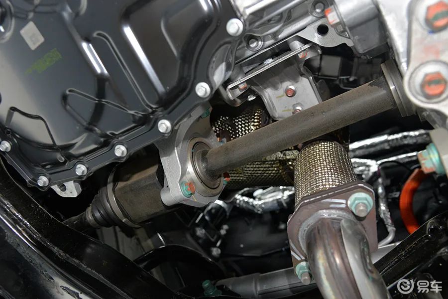 比亚迪汉DM-i:谁说是“筷子”,人家是正经八百的五连杆