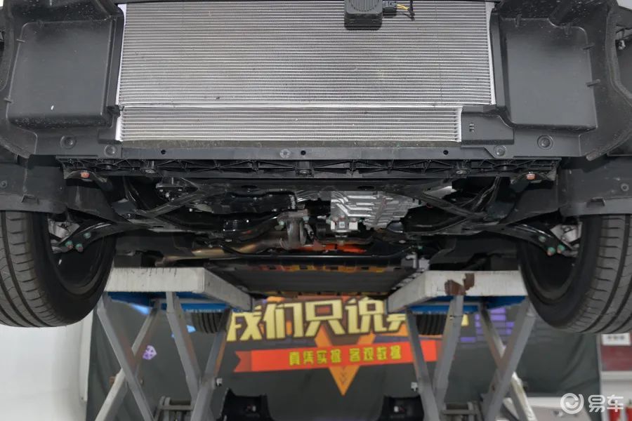 比亚迪汉DM-i：谁说是“筷子”，人家是正经八百的五连杆