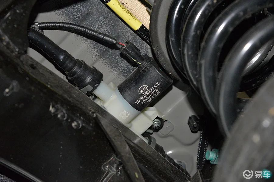 比亚迪汉DM-i:谁说是“筷子”,人家是正经八百的五连杆