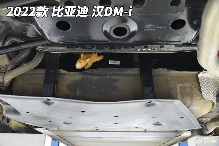 比亚迪汉DM-i:谁说是“筷子”,人家是正经八百的五连杆