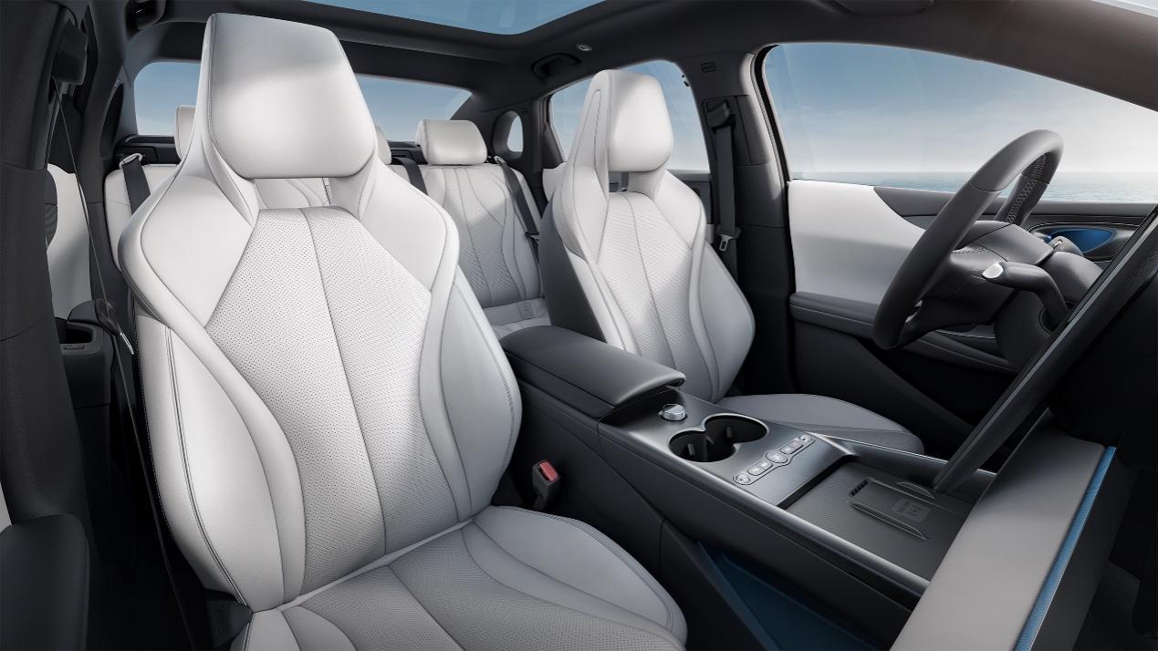 比亚迪全新家用轿跑海豹06EV广州区域上市