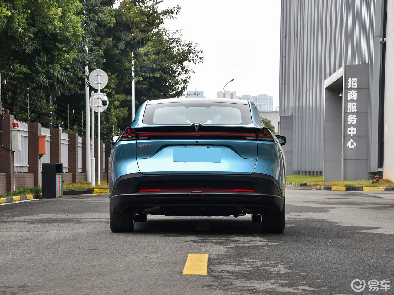 深蓝L07对比星耀8:想要的智能、舒适、实用,谁能满足?