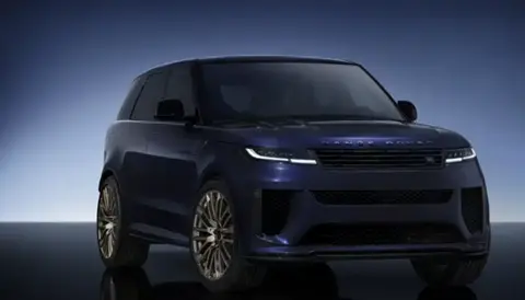 路虎揽胜运动Nocturne官图！提供SV BESPOKE定制服务