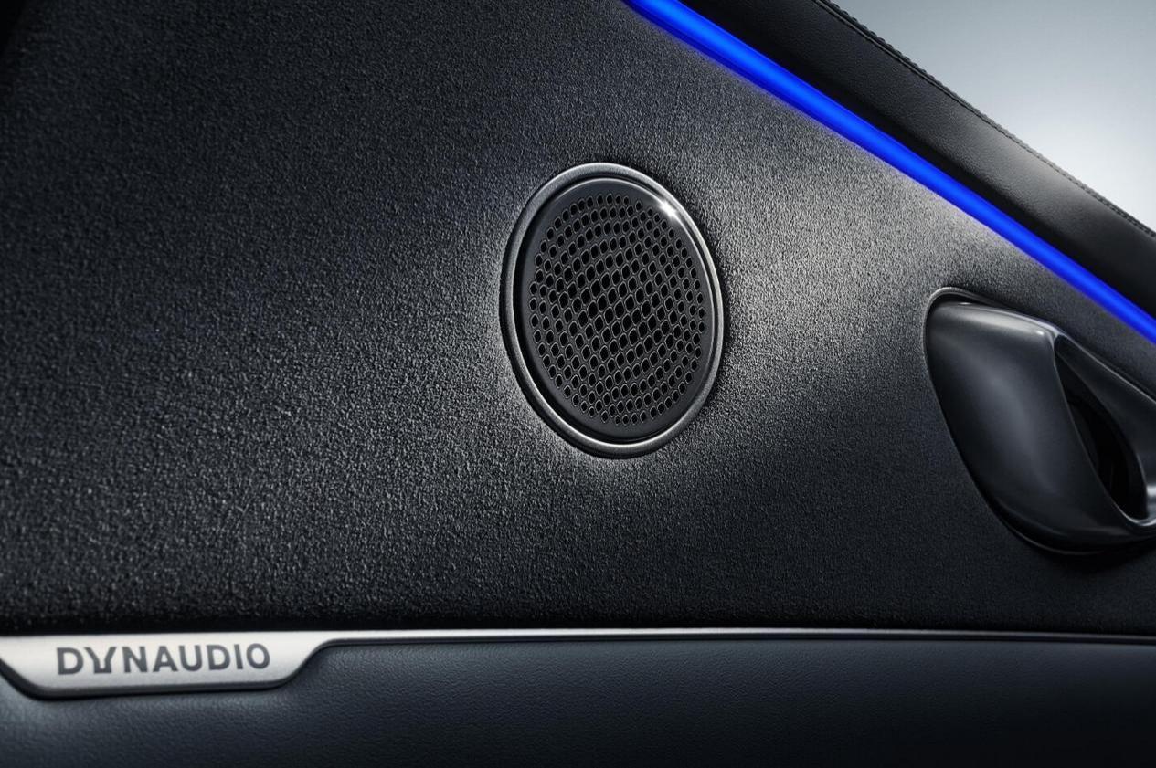 零跑C16对比理想L6海狮07 DM-i谁更值