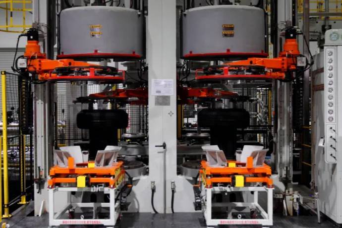 蝉联双冠！轮胎销量持续领跑