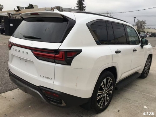 雷克萨斯LX美规版价格最高优惠89万 欢迎前来试驾