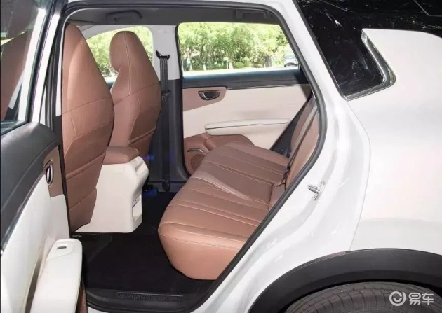五菱缤果S预售,6.88万起,微型车新选,轻松驾驭生活