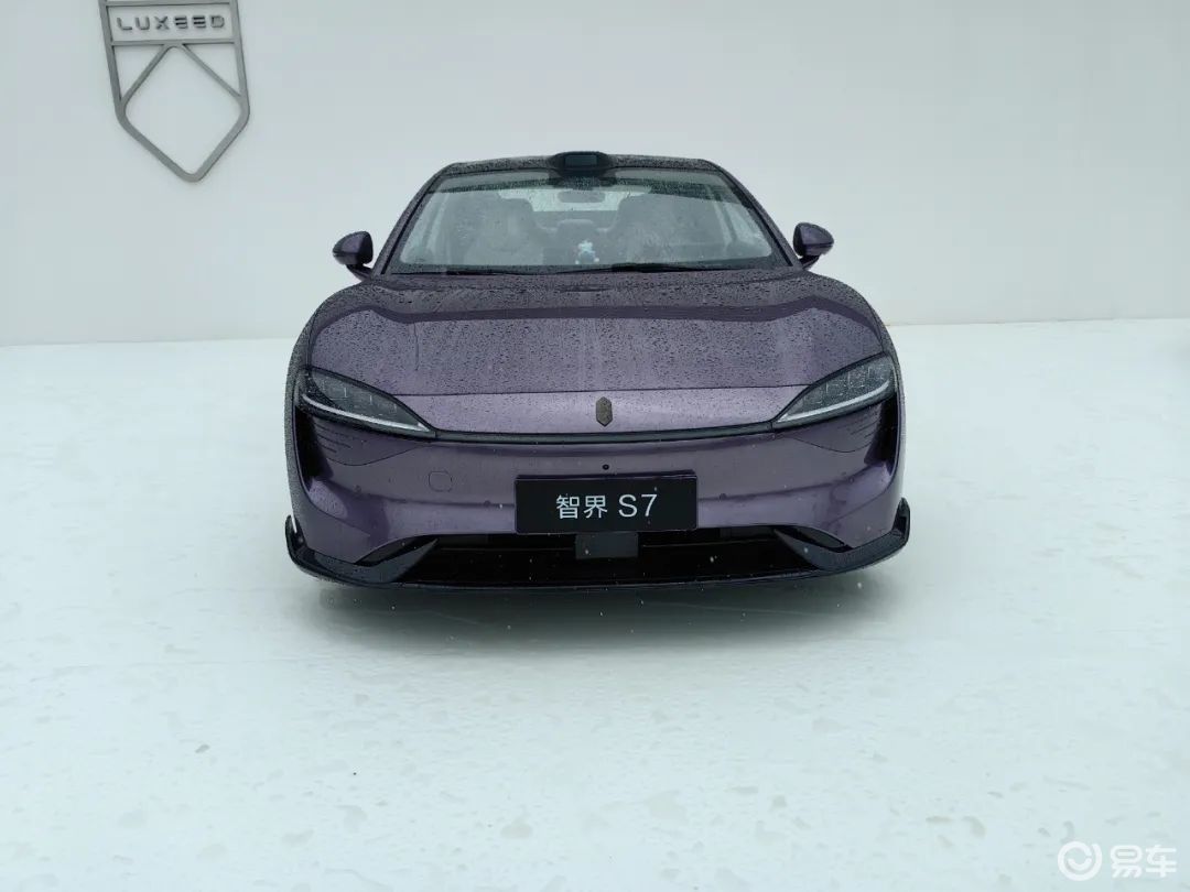 新款智界S7,售22.98万起