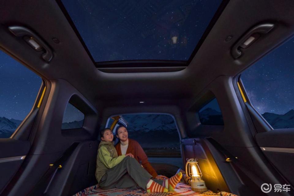 户外探险不将就!深蓝G318对比钛7,哪款车值得买?