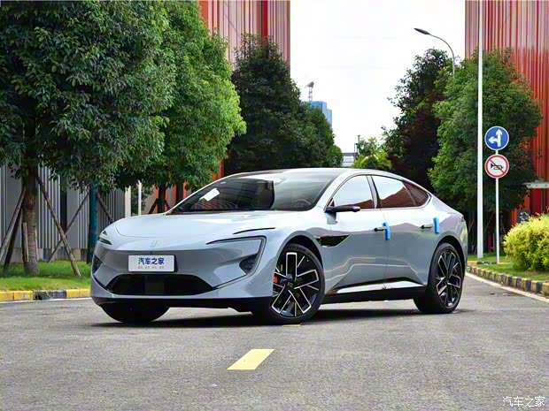 智能辅助驾驶体验迎来升级 阿维塔12四激光版将于10月18日预售