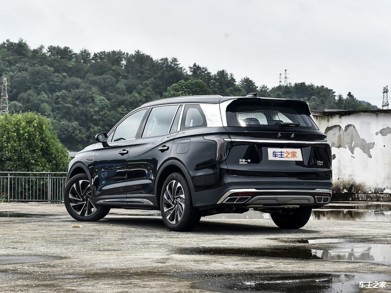 龙泉驿红旗HS7 PHEV降价5.40万 最低仅售23.98万