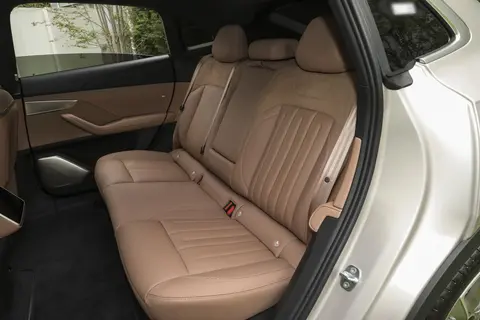 20万级纯电SUV，乐道L60，空间大、续航长，家用选TA