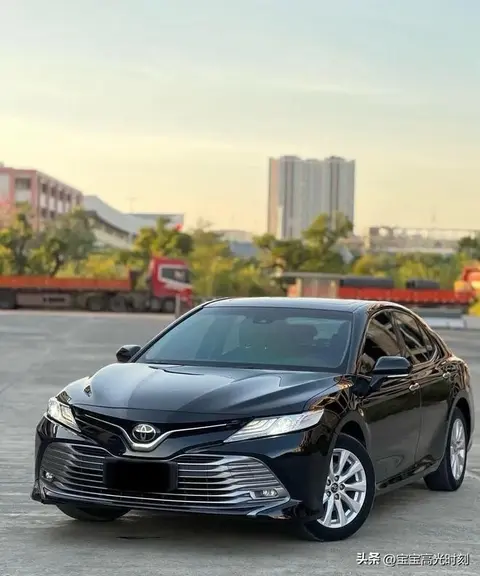 2026年买车纠结升级，油车与电车谁才是真正理性选择？