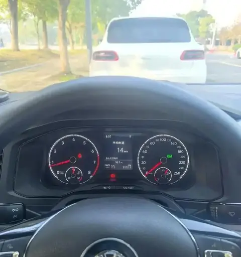 大众又成功了！新车油耗5.77L还喝92油，31天就卖出25718辆！